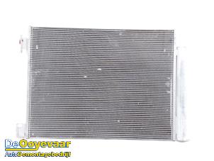 Gebruikte Airco Condensor Renault Clio V (RJAB) 1.6 E-Tech 145 16V Prijs € 79,99 Margeregeling aangeboden door Autodemontagebedrijf De Ooyevaar