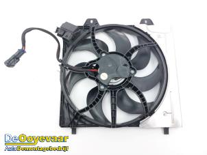 Gebruikte Koelvin Opel Corsa F (UB/UH/UP) 1.2 Turbo 12V 100 Prijs € 69,99 Margeregeling aangeboden door Autodemontagebedrijf De Ooyevaar