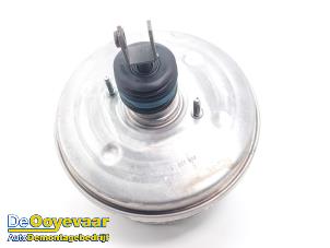 Gebruikte Rembekrachtiger Mercedes GLE (W166) 43 AMG 3.0 V6 24V Turbo 4-Matic Prijs € 139,99 Margeregeling aangeboden door Autodemontagebedrijf De Ooyevaar