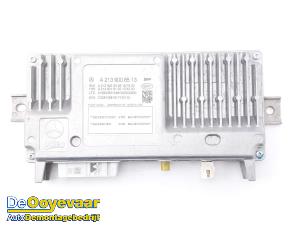 Gebruikte PDC Module Mercedes E (W213) E-220d 2.0 Turbo 16V Prijs € 125,00 Margeregeling aangeboden door Autodemontagebedrijf De Ooyevaar