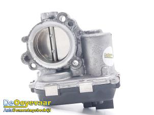 Gebruikte Gasklephuis Skoda Kamiq 1.0 TSI 12V Prijs € 49,99 Margeregeling aangeboden door Autodemontagebedrijf De Ooyevaar