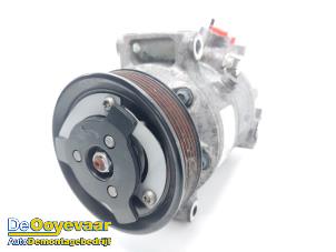 Gebruikte Aircopomp Volkswagen Passat Variant (3G5) 1.6 TDI 16V Prijs € 29,99 Margeregeling aangeboden door Autodemontagebedrijf De Ooyevaar