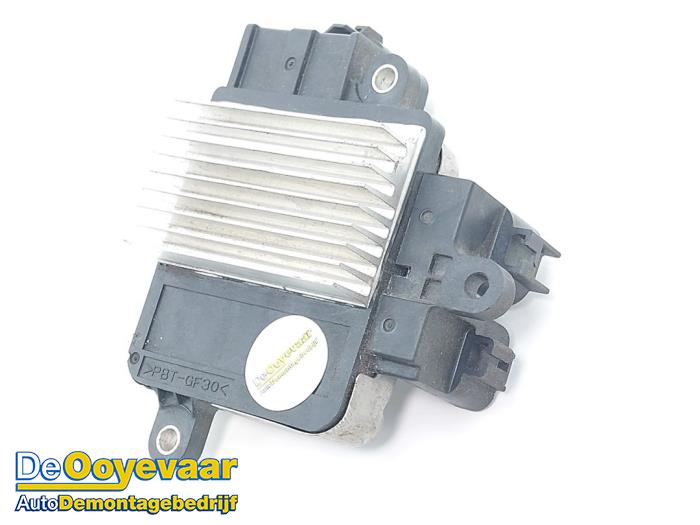 Computer Koeling van een Toyota Auris (E18) 1.2 T 16V 2016