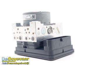 Gebruikte ABS Pomp Skoda Octavia Combi (NXAC) iV 1.4 TSI 16V Prijs € 119,99 Margeregeling aangeboden door Autodemontagebedrijf De Ooyevaar