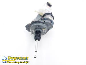 Gebruikte Rembol Skoda Octavia Combi (NXAC) iV 1.4 TSI 16V Prijs € 349,99 Margeregeling aangeboden door Autodemontagebedrijf De Ooyevaar