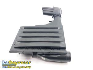 Gebruikte Luchtfilterhuis Skoda Octavia Combi (NXAC) iV 1.4 TSI 16V Prijs € 99,99 Margeregeling aangeboden door Autodemontagebedrijf De Ooyevaar