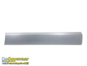 Gebruikte Sierstrip Ford Transit 2.2 TDCi 16V Prijs € 49,99 Margeregeling aangeboden door Autodemontagebedrijf De Ooyevaar