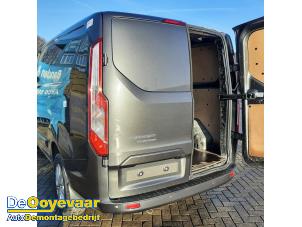 Gebruikte Deur achter Bus-Bestelauto Ford Transit Custom 2.0 TDCi 16V Eco Blue 130 Prijs € 349,99 Margeregeling aangeboden door Autodemontagebedrijf De Ooyevaar