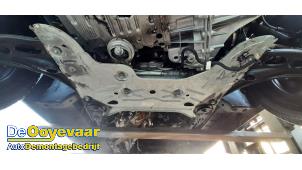 Gebruikte Subframe Renault Trafic (1FL/2FL/3FL/4FL) 2.0 dCi 16V 130 Prijs € 69,99 Margeregeling aangeboden door Autodemontagebedrijf De Ooyevaar