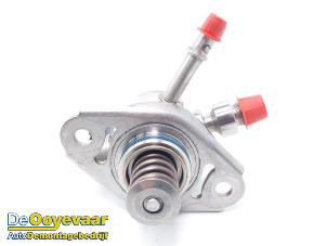 Gebruikte Hogedrukpomp Opel Corsa E 1.0 SIDI Turbo 12V Prijs € 529,99 Margeregeling aangeboden door Autodemontagebedrijf De Ooyevaar