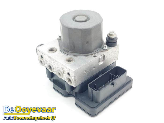 Gebruikte ABS Pomp Peugeot Boxer (U9) 2.2 HDi 130 Euro 5 Prijs € 99,99 Margeregeling aangeboden door Autodemontagebedrijf De Ooyevaar