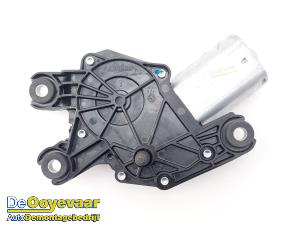 Gebruikte Ruitenwissermotor achter Landrover Range Rover Sport (LW) 2.0 16V P400e Prijs € 29,99 Margeregeling aangeboden door Autodemontagebedrijf De Ooyevaar