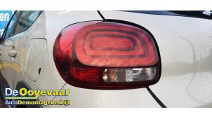 Gebruikte Achterlicht links Citroen C3 (SX/SW) 1.2 Vti 12V PureTech Prijs € 69,99 Margeregeling aangeboden door Autodemontagebedrijf De Ooyevaar