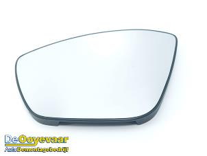 Gebruikte Spiegelglas links Peugeot 208 I (CA/CC/CK/CL) 1.6 Vti 16V Prijs € 9,99 Margeregeling aangeboden door Autodemontagebedrijf De Ooyevaar