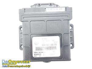 Gebruikte Computer Automatische Bak Audi Q7 (4LB) 4.2 FSI V8 32V Prijs € 149,99 Margeregeling aangeboden door Autodemontagebedrijf De Ooyevaar