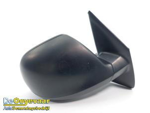 Gebruikte Spiegel Buiten rechts Volkswagen Transporter T6 2.0 TDI Prijs € 75,00 Margeregeling aangeboden door Autodemontagebedrijf De Ooyevaar