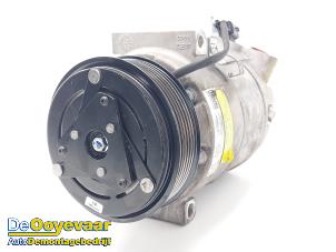 Gebruikte Aircopomp Opel Vivaro 1.6 CDTI 95 Euro 6 Prijs € 49,99 Margeregeling aangeboden door Autodemontagebedrijf De Ooyevaar