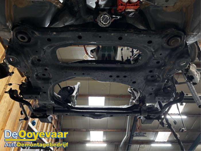 Gebruikte Subframe Renault Megane E-Tech (RCB) 60 kWh Prijs € 199,99 Margeregeling aangeboden door Autodemontagebedrijf De Ooyevaar