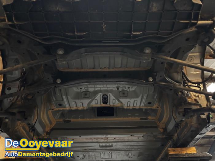 Gebruikte Subframe Renault Megane E-Tech (RCB) 60 kWh Prijs € 249,99 Margeregeling aangeboden door Autodemontagebedrijf De Ooyevaar