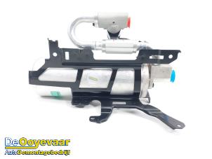 Gebruikte Airco Droger Renault Megane E-Tech (RCB) 60 kWh Prijs € 139,99 Margeregeling aangeboden door Autodemontagebedrijf De Ooyevaar