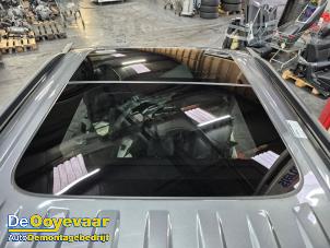 Gebruikte Panoramadak Ford Explorer (CX740) Prijs op aanvraag aangeboden door Autodemontagebedrijf De Ooyevaar