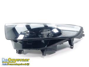 Gebruikte Koplamp links Ford Explorer (CX740) Prijs € 999,99 Margeregeling aangeboden door Autodemontagebedrijf De Ooyevaar