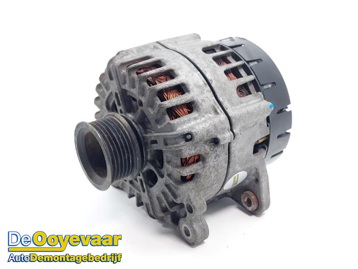 Gebruikte Dynamo Audi SQ5 (FYB/FYG) 3.0 TFSI V6 24V Prijs € 249,99 Margeregeling aangeboden door Autodemontagebedrijf De Ooyevaar
