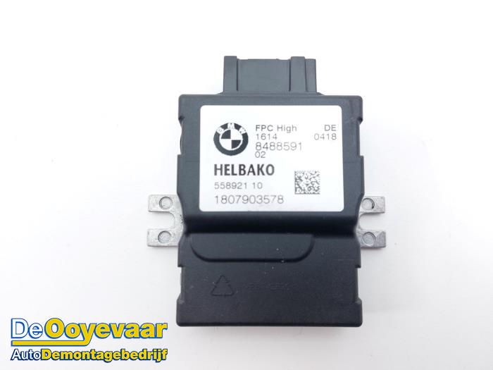 Gebruikte Brandstofpomp module BMW M760 (G11/12) M760Li xDrive V12 48V TwinPower Turbo Prijs € 39,99 Margeregeling aangeboden door Autodemontagebedrijf De Ooyevaar