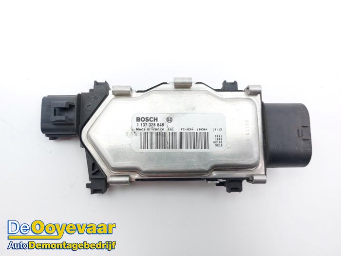 Gebruikte Computer Koeling Mercedes A (W176) 1.6 A-180 16V Prijs € 29,99 Margeregeling aangeboden door Autodemontagebedrijf De Ooyevaar