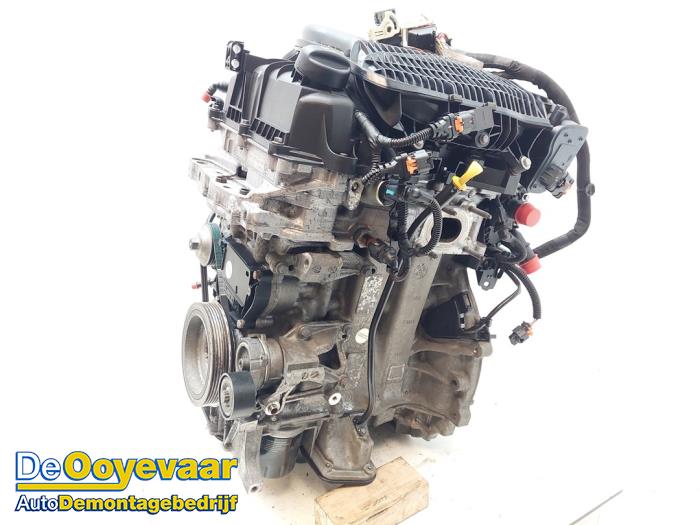 Gebruikte Motor Peugeot 208 I (CA/CC/CK/CL) 1.2 Vti 12V PureTech 82 Prijs € 1.099,99 Margeregeling aangeboden door Autodemontagebedrijf De Ooyevaar