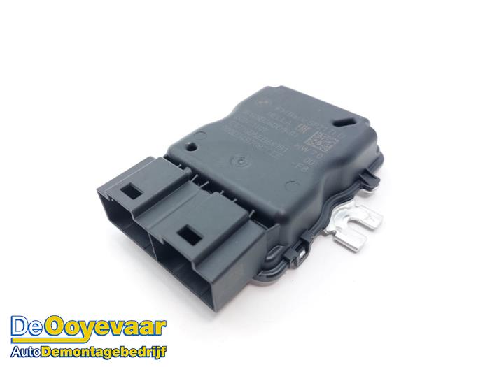 Gebruikte Brandstofpomp module BMW 1 serie (F70) 120 1.5 TwinPower Turbo 12V Prijs € 175,00 Margeregeling aangeboden door Autodemontagebedrijf De Ooyevaar