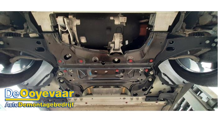 Gebruikte Subframe Polestar Polestar 2 78kWh Long Range Single Motor Prijs € 275,00 Margeregeling aangeboden door Autodemontagebedrijf De Ooyevaar