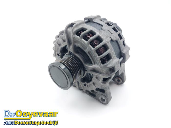 Gebruikte Dynamo Renault Megane IV Estate (RFBK) 1.3 TCE 160 16V Prijs € 64,99 Margeregeling aangeboden door Autodemontagebedrijf De Ooyevaar