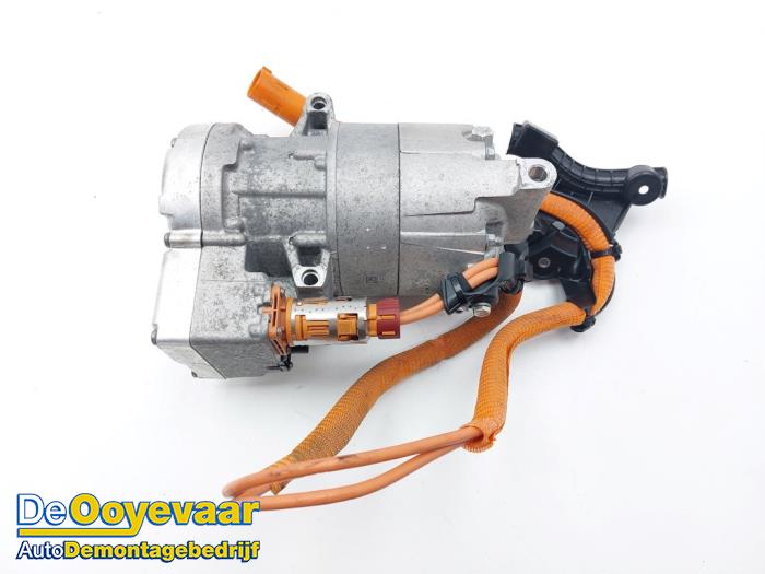 Gebruikte Aircopomp BMW XM (09) 4.4 PHEV 29/30 kWh Prijs € 475,00 Margeregeling aangeboden door Autodemontagebedrijf De Ooyevaar