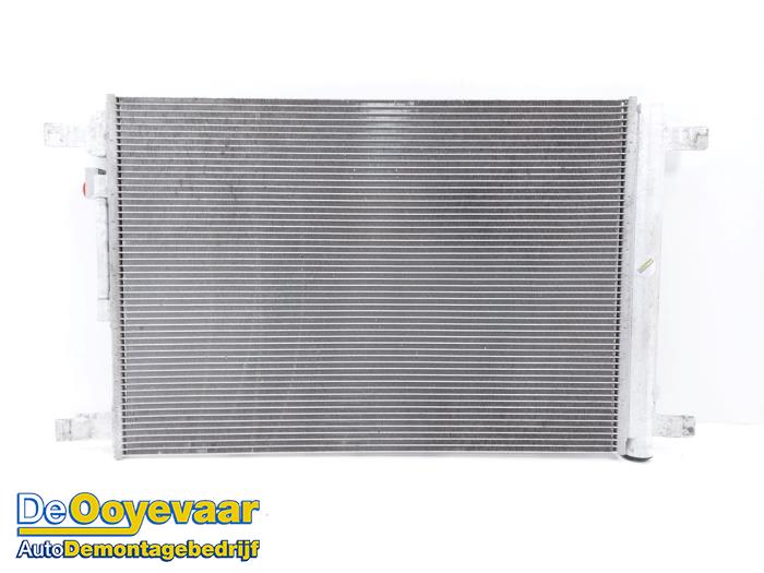 Gebruikte Airco Condensor Cupra Formentor 1.5 TSI 16V Prijs € 75,00 Margeregeling aangeboden door Autodemontagebedrijf De Ooyevaar