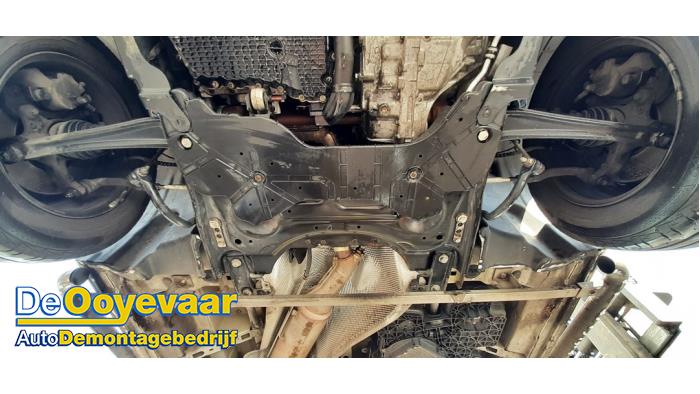 Gebruikte Subframe Peugeot Expert (V1/VA/VB/VE/VF/VT/VY) 2.0 Blue HDi 180 16V Prijs € 124,99 Margeregeling aangeboden door Autodemontagebedrijf De Ooyevaar
