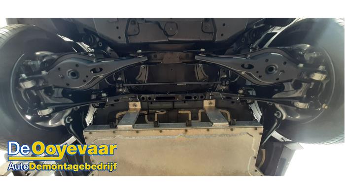 Gebruikte Subframe Hyundai Kona Electric (SX2E) 65.4 kWh Prijs € 649,99 Margeregeling aangeboden door Autodemontagebedrijf De Ooyevaar