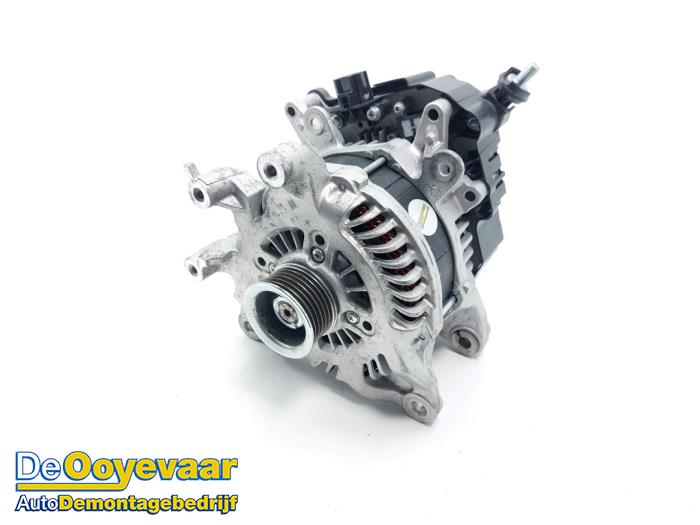 Gebruikte Dynamo Mazda CX-30 (DM) 2.0 e-SkyActiv X 186 M Hybrid 16V Prijs € 174,99 Margeregeling aangeboden door Autodemontagebedrijf De Ooyevaar