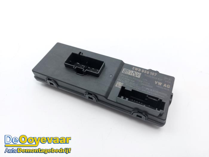 Gebruikte Computer Diversen Audi A3 Sportback (8YA) 1.4 45 TFSIe 16V Prijs € 49,99 Margeregeling aangeboden door Autodemontagebedrijf De Ooyevaar