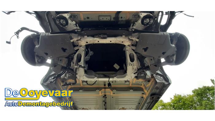 Gebruikte Subframe Mercedes EQE (V295) 350+ 91/96 kWh Prijs € 699,99 Margeregeling aangeboden door Autodemontagebedrijf De Ooyevaar