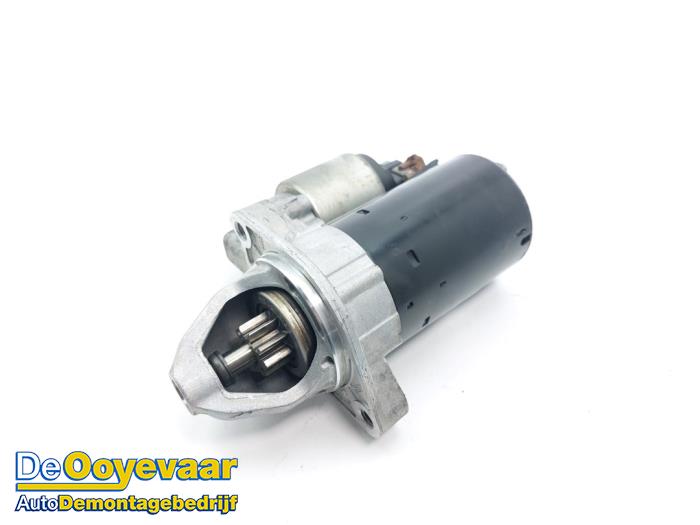 Gebruikte Startmotor Mercedes C (W204) 1.8 C-180 CGI 16V Prijs € 15,99 Margeregeling aangeboden door Autodemontagebedrijf De Ooyevaar