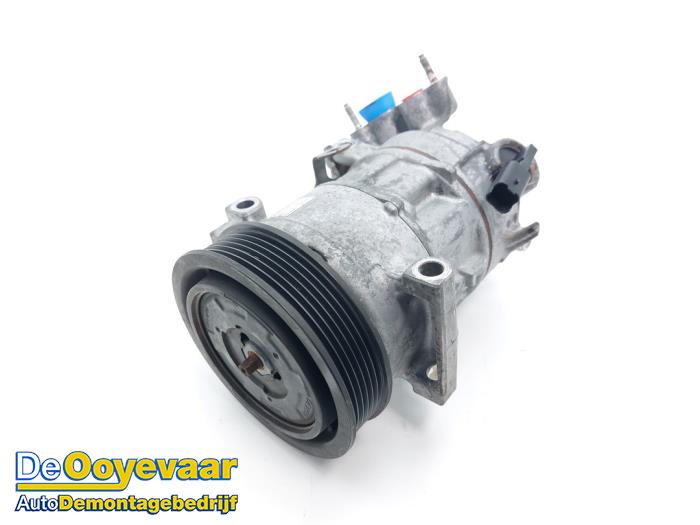 Gebruikte Aircopomp Citroen C4 Picasso (3D/3E) 1.6 16V VTi 120 Prijs € 124,99 Margeregeling aangeboden door Autodemontagebedrijf De Ooyevaar