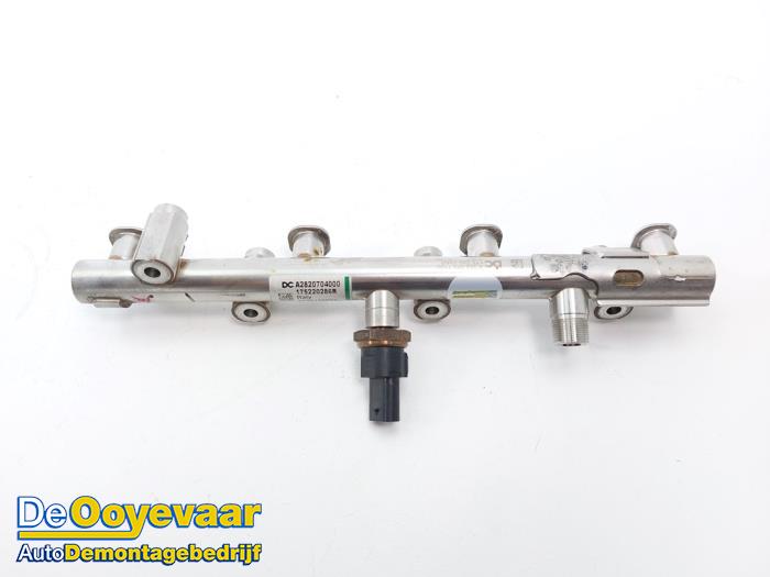 Gebruikte Injector brug Renault Captur II (RJB) 1.3 TCE 130 16V Prijs € 45,00 Margeregeling aangeboden door Autodemontagebedrijf De Ooyevaar
