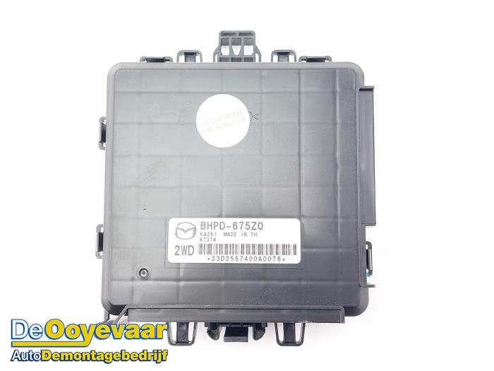 Gebruikte Bodycontrol Module Mazda CX-30 (DM) 2.0 e-SkyActiv X 186 M Hybrid 16V Prijs € 105,00 Margeregeling aangeboden door Autodemontagebedrijf De Ooyevaar