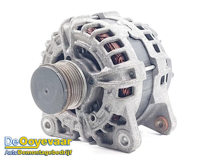 Gebruikte Dynamo Renault Megane IV Estate (RFBK) 1.5 Energy dCi 110 Prijs € 29,99 Margeregeling aangeboden door Autodemontagebedrijf De Ooyevaar