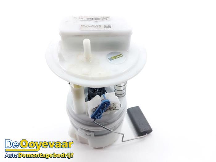 Gebruikte Tank element Pomp Renault Clio V (RJAB) 1.0 TCe 90 12V Prijs € 60,00 Margeregeling aangeboden door Autodemontagebedrijf De Ooyevaar