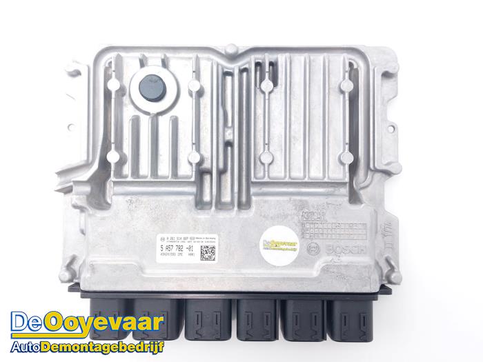 Gebruikte Computer Motormanagement BMW 3 serie Touring (G21) 320e 2.0 TwinPower Turbo 16V Prijs € 345,00 Margeregeling aangeboden door Autodemontagebedrijf De Ooyevaar