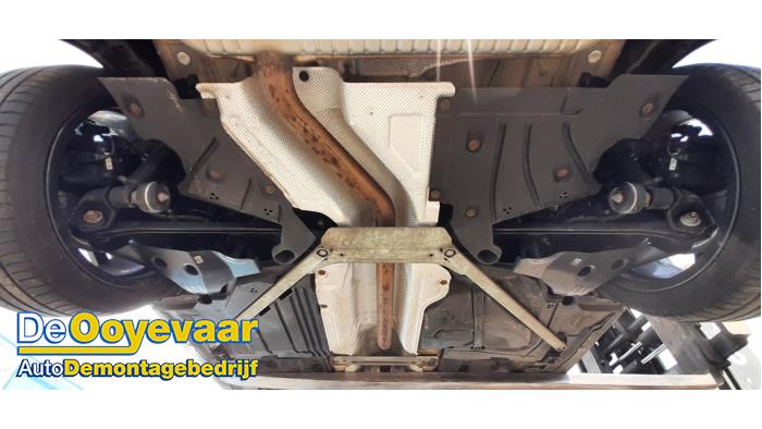 Gebruikte Subframe BMW 1 serie (F40) 118i 1.5 TwinPower 12V Prijs € 299,99 Margeregeling aangeboden door Autodemontagebedrijf De Ooyevaar