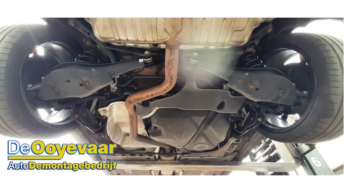 Gebruikte Subframe Volkswagen Golf VIII (CD1) 2.0 GTI Clubsport 16V Prijs € 99,99 Margeregeling aangeboden door Autodemontagebedrijf De Ooyevaar