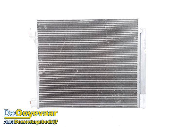 Gebruikte Airco Condensor Nissan Qashqai (J12) 1.3 DIG-T MHEV 16V Prijs € 49,99 Margeregeling aangeboden door Autodemontagebedrijf De Ooyevaar